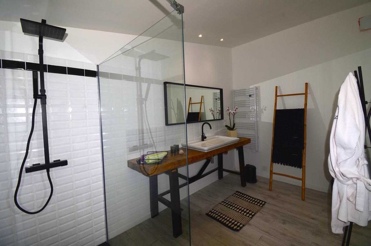 Domaine Shambala - Maison D'Hote En Provence - Piscine Chauffee Velaux Luaran gambar